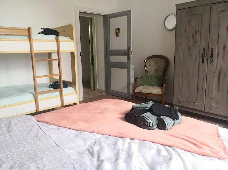 Hébergement de vacances Grande maison de ville entre terre et mer Malestroit France